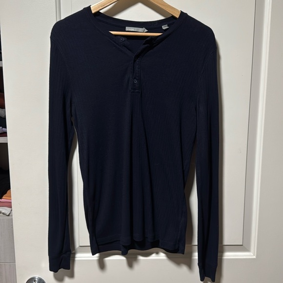 Vince coastal blue viscose/polyester ribbed LS Henley size small - Picture 1 of 5